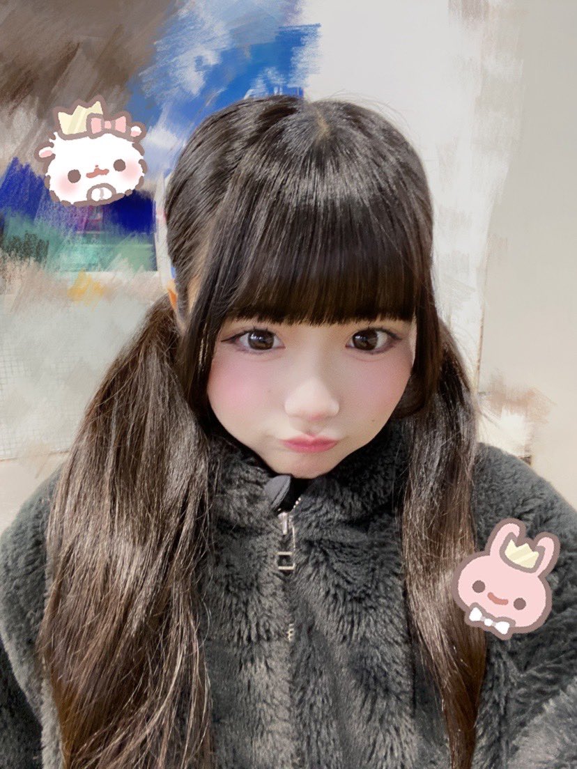 みんなきょうもおつかれさまでした.ᐟ.ᐟ れいんぼーは今日初めての