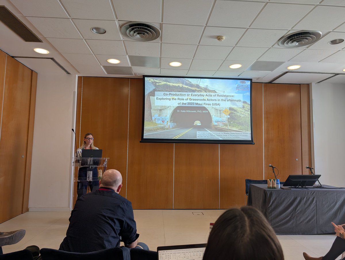 Paige Laine Moore, PhD (@paigelainemoore) on Twitter photo Great presentation by <a href="/KailaWitkowski/">Kaila Witkowski</a> at #IRSPM2025 "Co-production or Everyday Acts of Resistance: Exploring the Role of Grassroots Actors in Wildfire Recovery Efforts"! Great presentation by <a href="/KailaWitkowski/">Kaila Witkowski</a> at #IRSPM2025 "Co-production or Everyday Acts of Resistance: Exploring the Role of Grassroots Actors in Wildfire Recovery Efforts"!