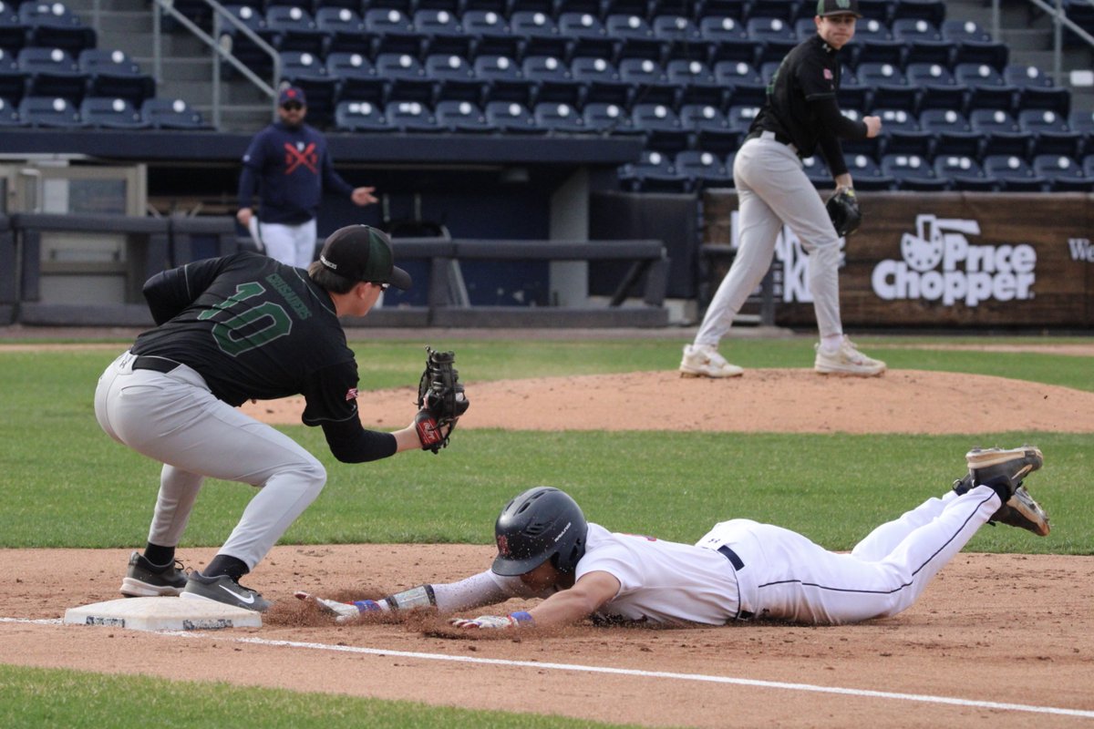 RailRidersU's tweet photo. Double the fun was had on Friday night ✅ 🤩 Congrats to Riverside and Abington Heights on their wins!

🗓️ For more high school games at PNC Field, keep up with our Community Series presented by @GeisingerHealth. 🔗 Full Schedule: https://t.co/0bz7Ei7Xls https://t.co/iyNj6cR5Qd