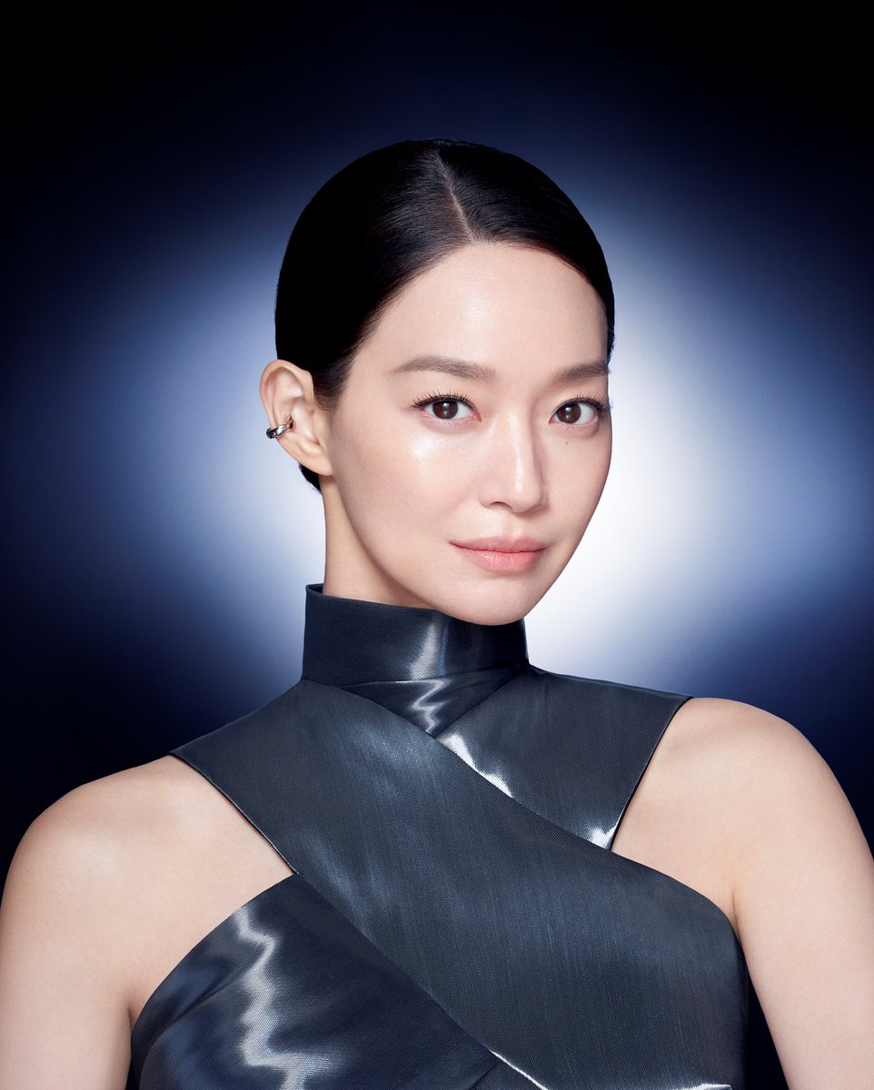 #ShinMina is as an ambassador for Global beauty brand 'Lancôme' | 250407