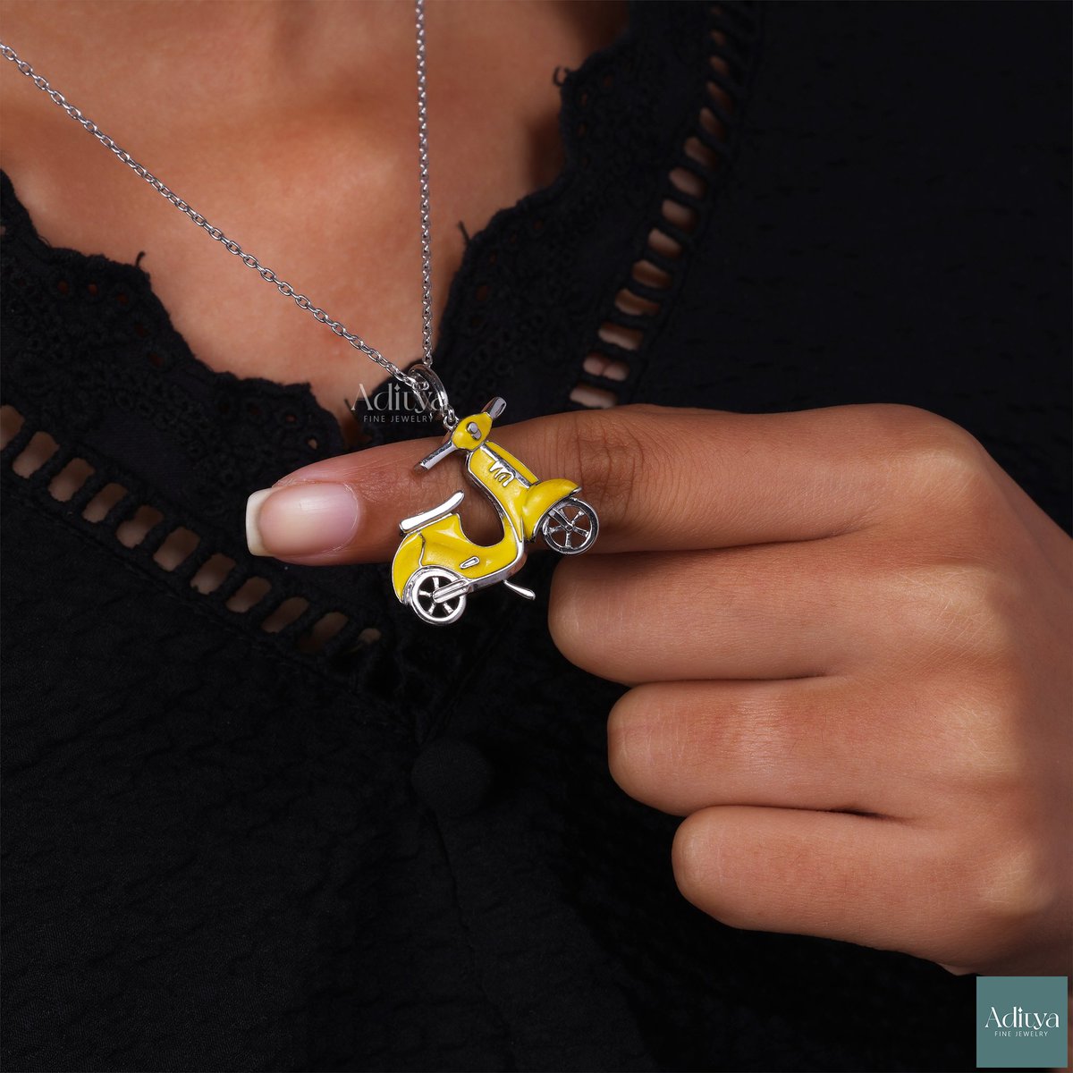 AdityaFineJewel's tweet photo. 925 Sterling Silver Scooter Enamel Pendant, Vespa Style Scooter Charms, Personalized Necklace, Motorcycle Accessories, Birthday Gift For Boy.

Share To Your Loved Once.🥰
https://t.co/im3aS5ylul

#jewelry
#customizedgifts
#personalizedgifts
#pendantnecklace
#silvernecklace https://t.co/ogOwAoVrQp