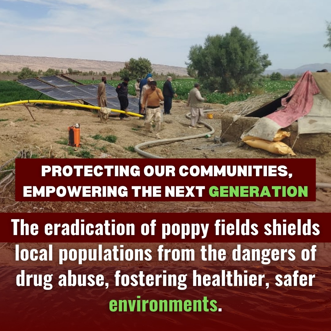 lfyouknow_'s tweet photo. PROTECTING OUR COMMUNITIES, EMPOWERING THE NEXT GENERATION
The eradication of poppy fields shields local populations from the dangers of drug abuse, fostering healthier, safer environments.
#PeaceAndProsperity
#DrugFreeBalochistan
#BuildingASecureFuture
#StabilityAndGrowth https://t.co/SV2t2N3gkV