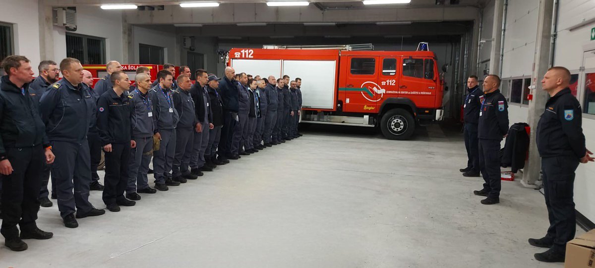 📣 V mednarodni vaji na Sardiniji bo med 8. in 11. aprilom sodeloval modul za gašenje požarov v naravnem okolju s 50 pripadniki.

🔗 gov.si/drzavni-organi…