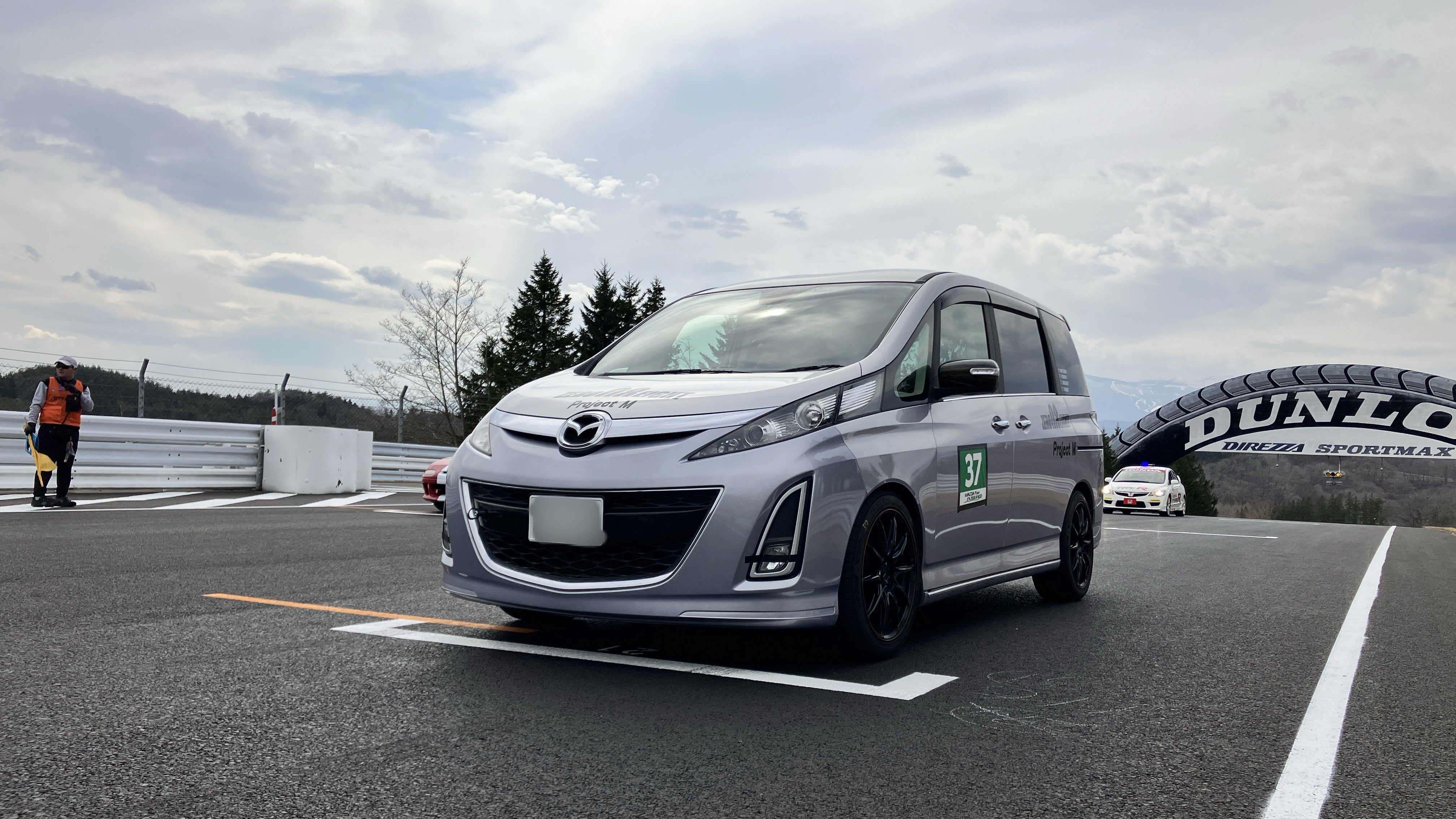 車屋さんから連絡あり、どうも火が飛んでないみたいとの事。 ECU