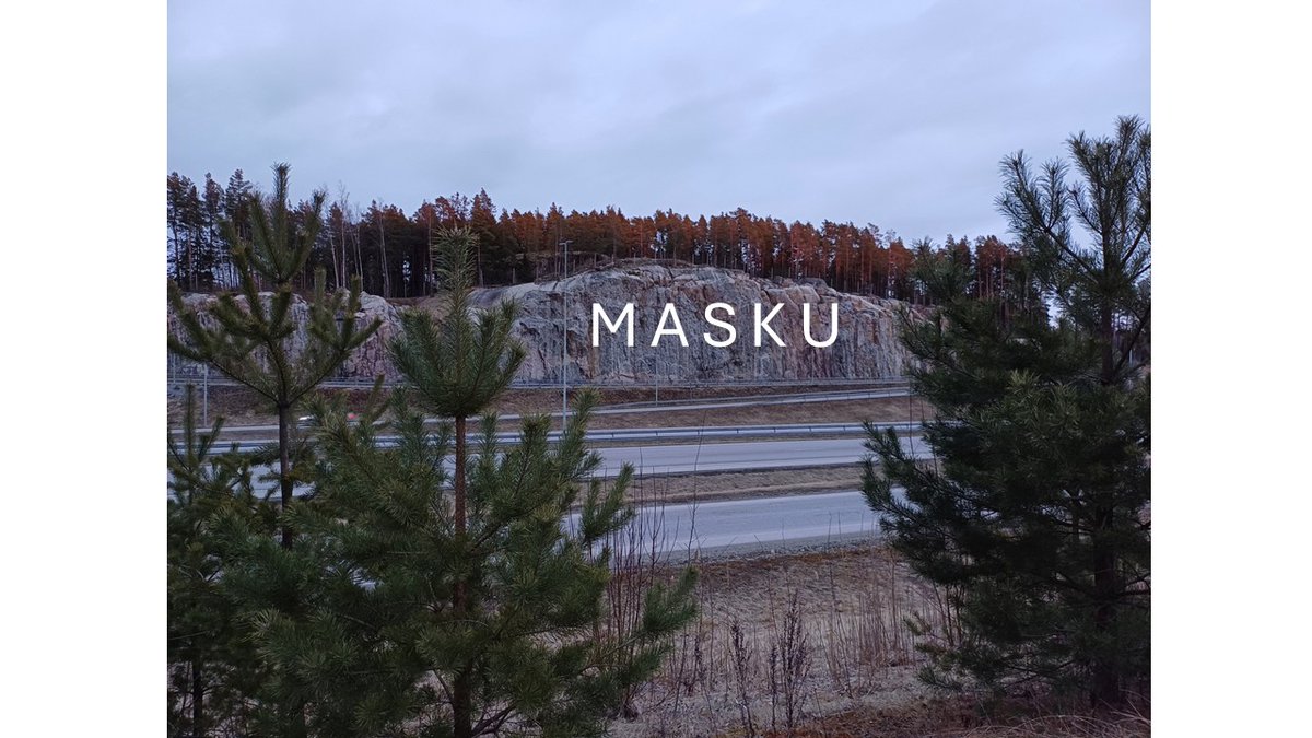 JouniKoivuniemi's tweet photo. Tein #Masku kunnalle aloitteen MASKU-kirjainten asentamisesta Hollywood-tyyliin kasitiellä keskustan kohdalla olevaan kallioseinämään. Näyttäisi varmasti hienolta ja valaistuna jopa upealta. Mielenkiintoista odotella, eteneekö aloite toteutukseen asti... https://t.co/JNWaZC259c