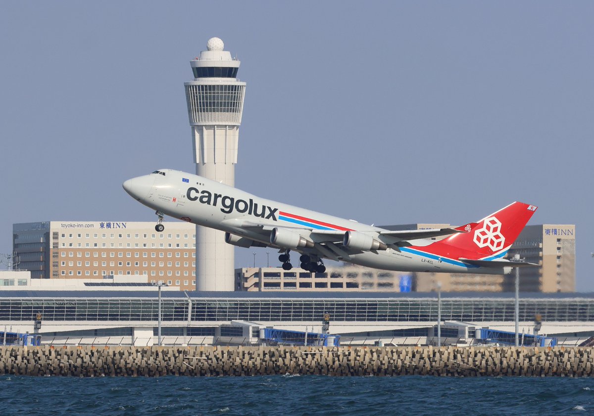 DALLYKEN's tweet image. F1日本グランプリ後夜祭＠セントレア（半分おまけ）
午後の部_伊勢湾会場
2025.4.7
#RJGG #NGO #F1JAPANESEGP