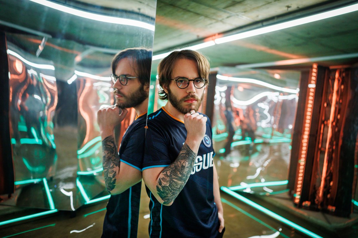 NAVI LOL tweet media