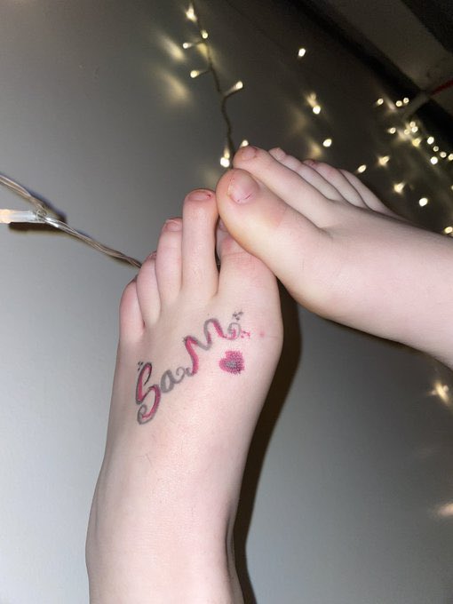 Sam70255's tweet image. Beautiful feet with a touch of creativity makes daddy super proud of is new princess. DADDY LOVES YOU ❤️❤️