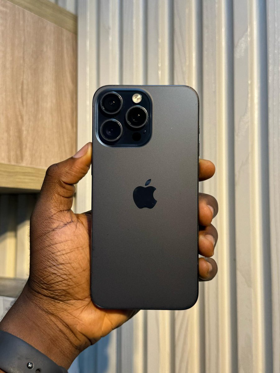DanTech_Gadgets's tweet photo. MINT iPHONE 15 PRO MAX | LOCKED | 512GB | BH91 | N840,000!!! https://t.co/u6Nes1ArK0