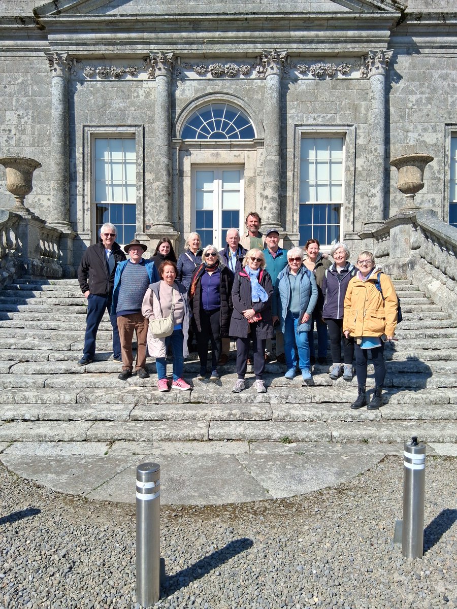 Looks like the Lord Mayor’s Certificate in Local Studies class had another great field trip with course tutor Cathy Scufil, as part of their course. This time the class travelled to the Blessington area and it looks like the weather cooperated to make it a great day out.