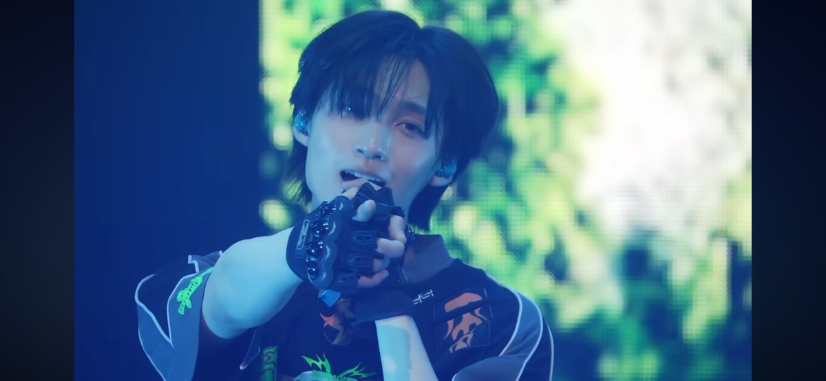 r6r1010's tweet image. 🧊ICEx - 8COUNT (Live from ICEx Second Concert Tour 2025 "ROUTE-8" 2025.03.31 at TOKYO DOME CITY HALL)
🔗 youtu.be/JWAt4-xr320

2周年おめでとう🎉
3年目も応援してるよ〜！

#ICEx結成２周年
#8COUNT #ROUTE8
#ICEx #COOLer

@ICEx_official