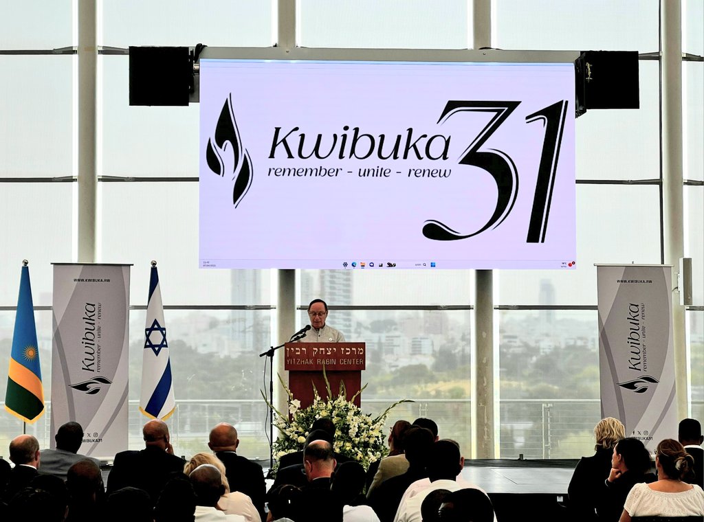 AmbRonAdam's tweet image. I was honored to take part and represent the Friends of Rwanda in the Kwibuka ceremony, which took place today in Tel Aviv. I ended my speech with the RW proverb, which I appreciate so much: intore ntiganya ishaka ibisubizo.
#Kwibuka31
#RememberUniteRenew
@UrugwiroVillage