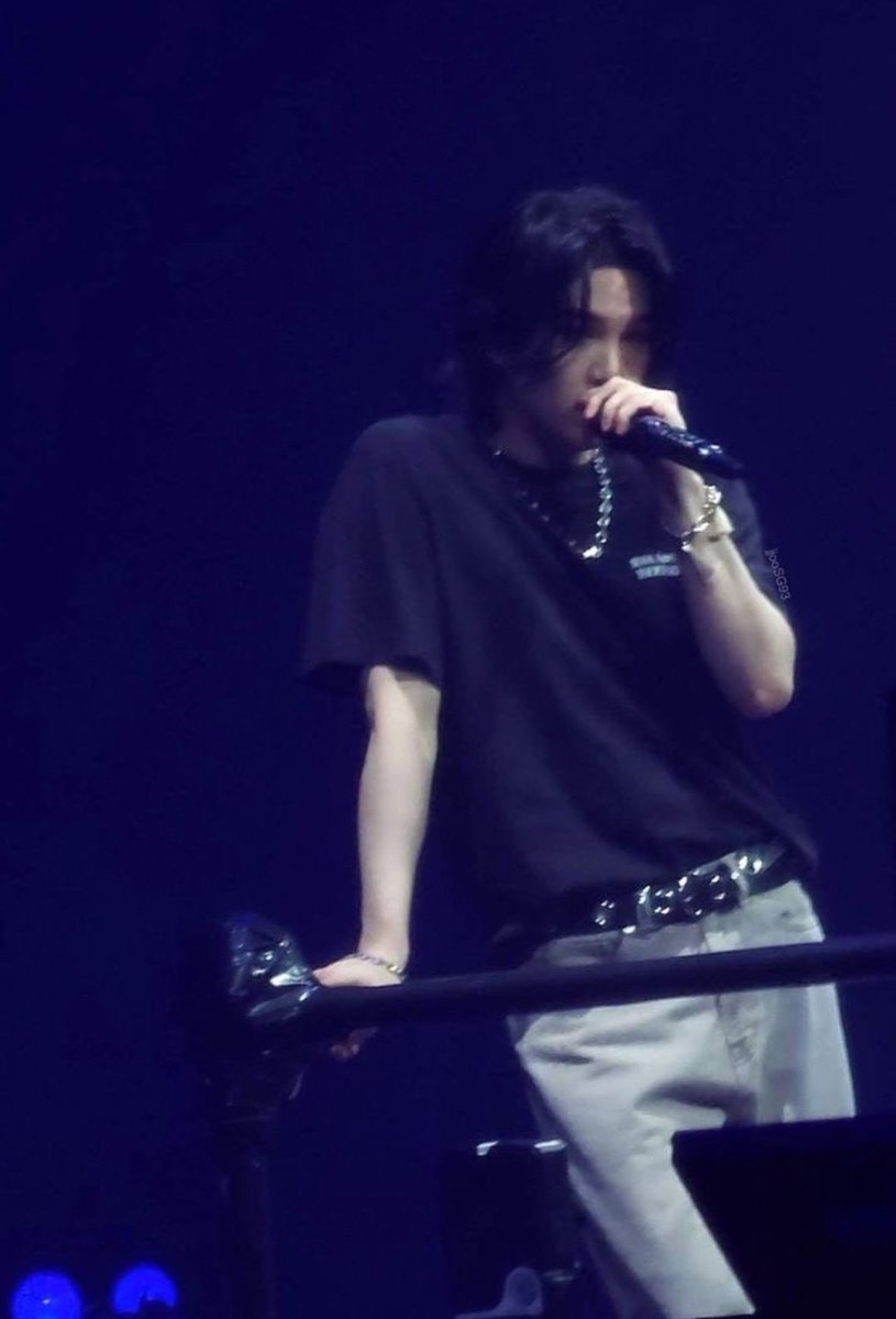 a bad bitch if i ever saw one