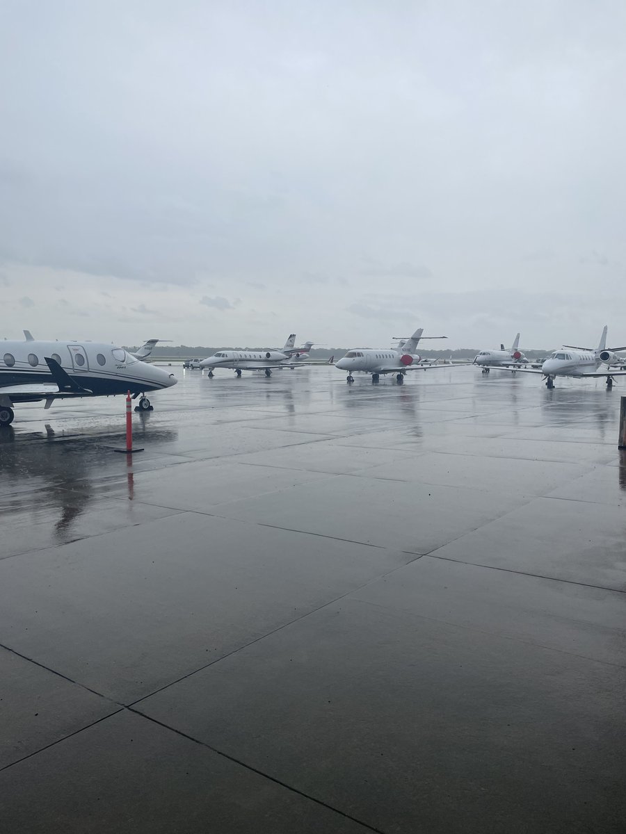 Rain or shine, the jets keep coming! #MastersWeek is in full swing, and #AugustaRegionalAirport is buzzing with arrivals. Welcome to golf’s biggest week, where our runway is just as busy as the fairway.

#RainOrShine #GolfWeek #FlyAGS #AugustaGA #Masters2025 #FlyThereFlyHome