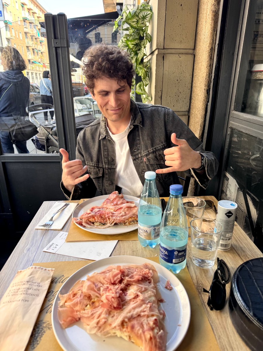 Charlotte Zoller tweet media