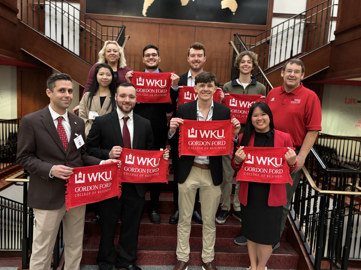 WKUGordonFord's tweet photo. The 55th Annual WKU Student Scholar Showcase highlighted the incredible research and academic work happening across campus—including right here at GFCB! Big thanks to our faculty mentors for supporting student research and academic growth. #WKU #GFCB #YouBelongAtGFCB https://t.co/UoyFC3Yoq7