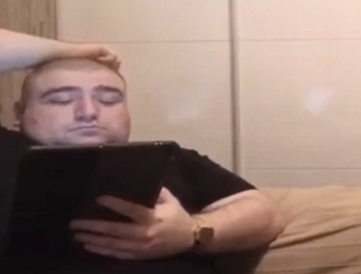 Ece (@krkyecee) on Twitter photo 