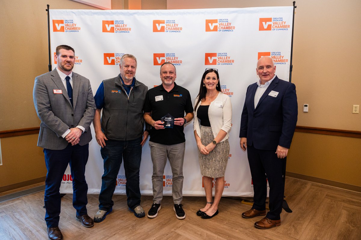 Restoration 1 wins "Business Innovation" for using tech to enhance service and speed. Their app streamlined documentation, cut response times, and improved customer communication. See how: ow.ly/Yqw950Vw02r