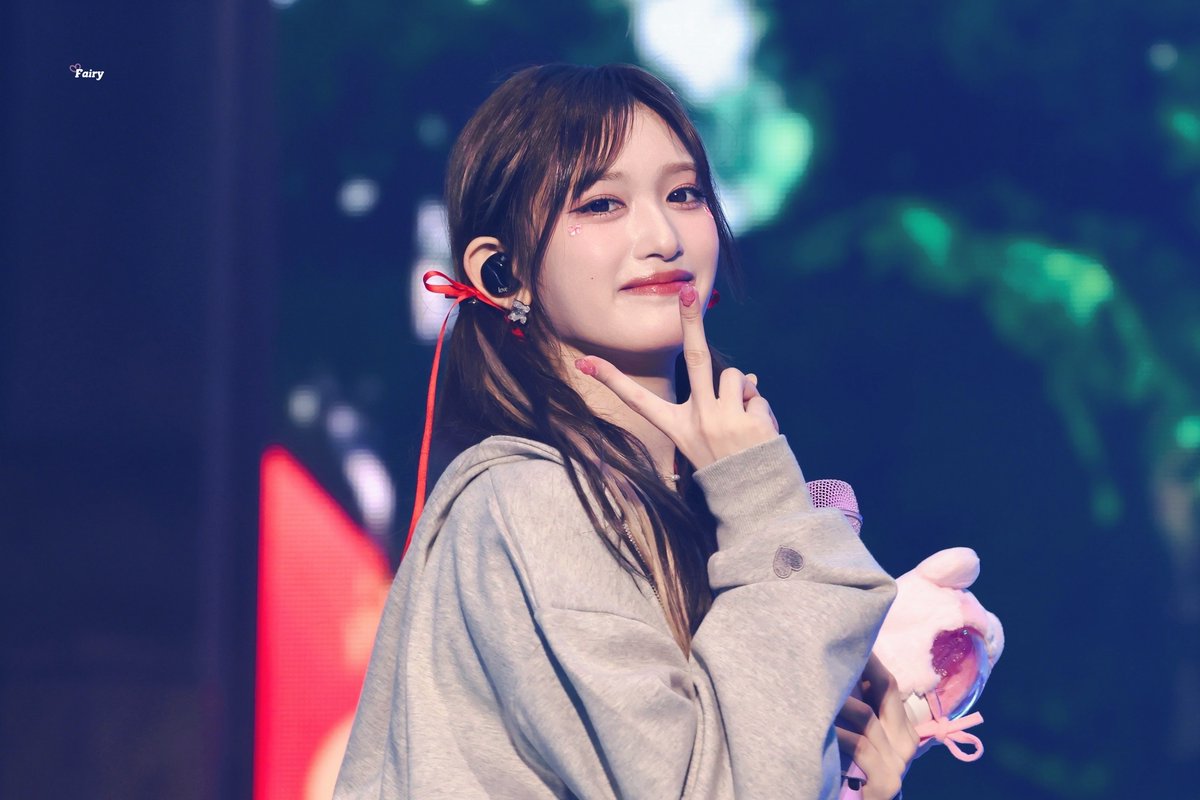 Fairy_ls's tweet image. 250406 #IVE #아이브 #LEESEO #이서 #イソ