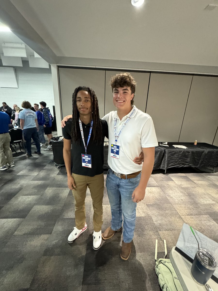 Glad to represent A.C Reynolds high school football at the Student Leadership Summit with <a href="/EthanKlepper/">Ethan Klepper 2026 TE</a> <a href="/ACRFootball25/">A.C. Reynolds Football Summer Workout Page</a> <a href="/CoachShaneLaws/">Shane Laws</a>
