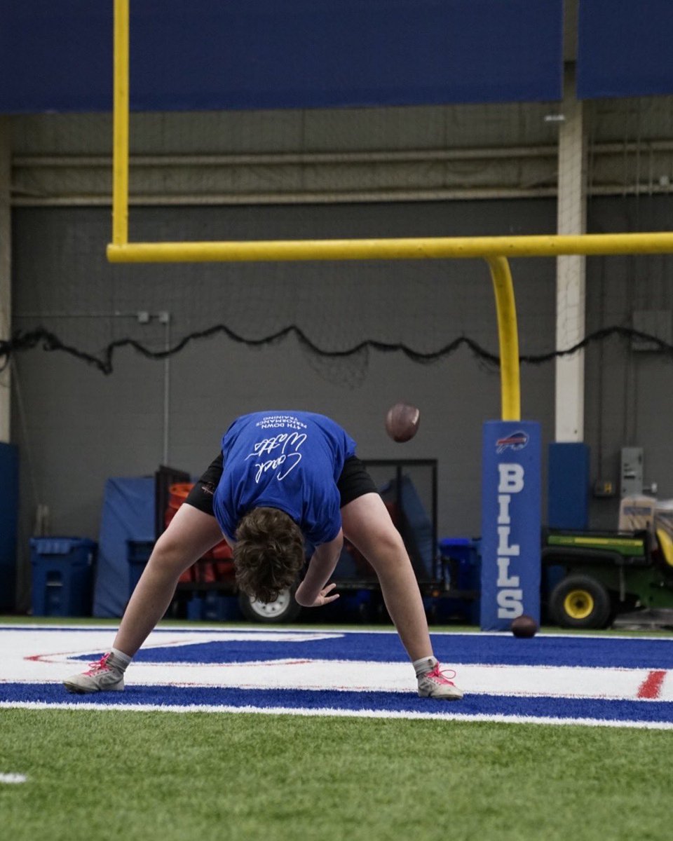 coachsamwatts's tweet image. Great second day of camp! Lots of great performance and a whole lot of fun! 
•
•
•
#fyp #fypviral #cabbage #snap #hold #kick #punt #kicker #punter #snapper #camp