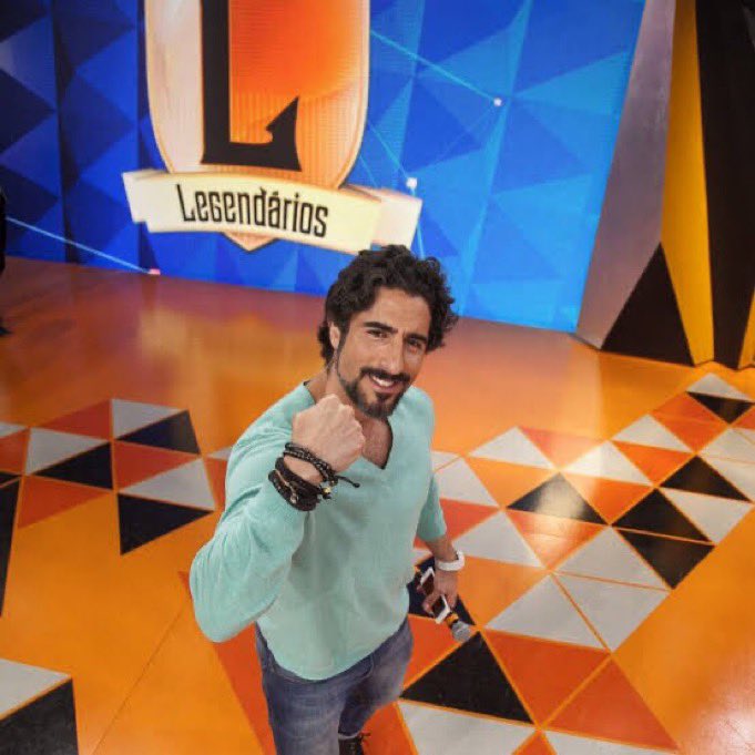 zianourrysm's tweet photo. @paaolart pra mim legendários é isso: https://t.co/Epi5mphulG