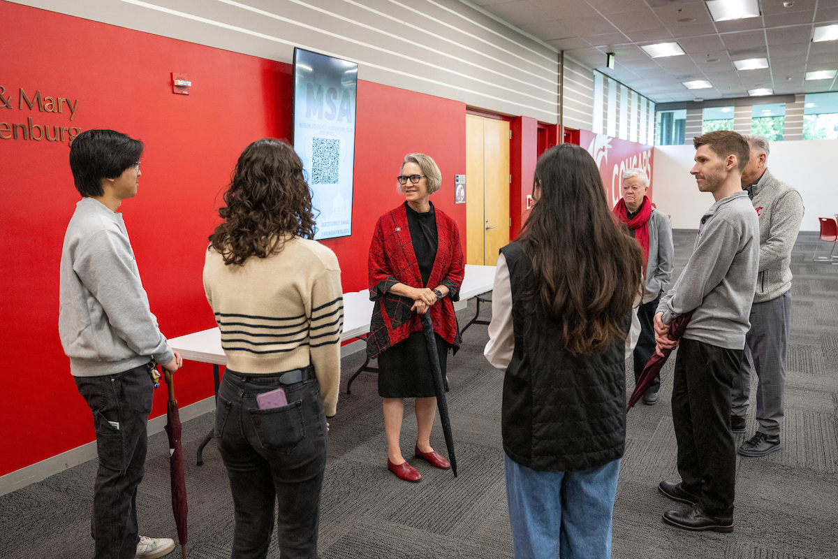 WSU System (@wsu) on Twitter photo Today, President Cantwell took a tour of <a href="/WSUVancouver/">WSU Vancouver</a> and met with students, faculty, and staff to understand more about campus. #GoVanCougs Today, President Cantwell took a tour of <a href="/WSUVancouver/">WSU Vancouver</a> and met with students, faculty, and staff to understand more about campus. #GoVanCougs