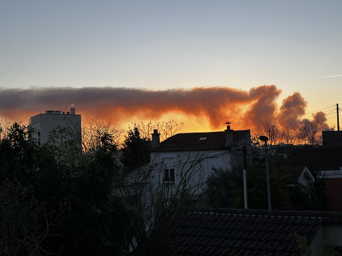 StephBoisson's tweet photo. @Meteovilles Un autre à Paris… https://t.co/yS5NYpbIAX
