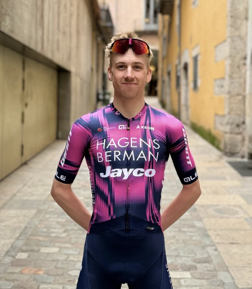 Hagens Berman Jayco adds Aussie sensation Fergus Browning to the 2025 roster.
axeoncycling.com/news/browning_…