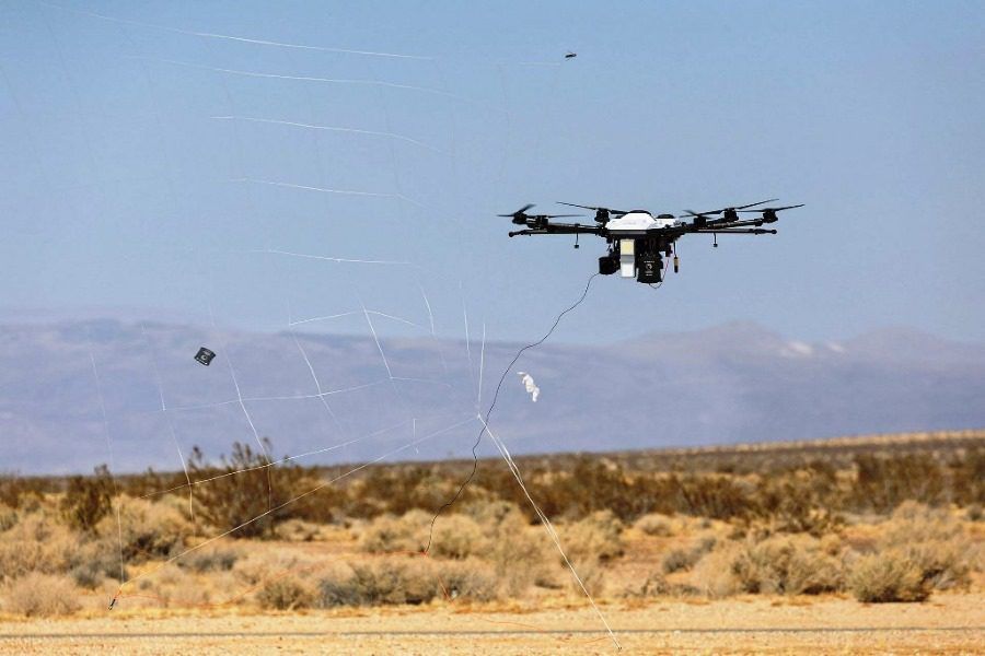 FortemTech's tweet image. #ICYMI @LockheedMartin's modular system to counter #drone threats showcases layered defense, precision detection, and rapid response. Fortem supports this mission with our autonomous DroneHunter® interceptors and radar capabilities. Read more here: shorturl.at/QoV3Y #CUAS