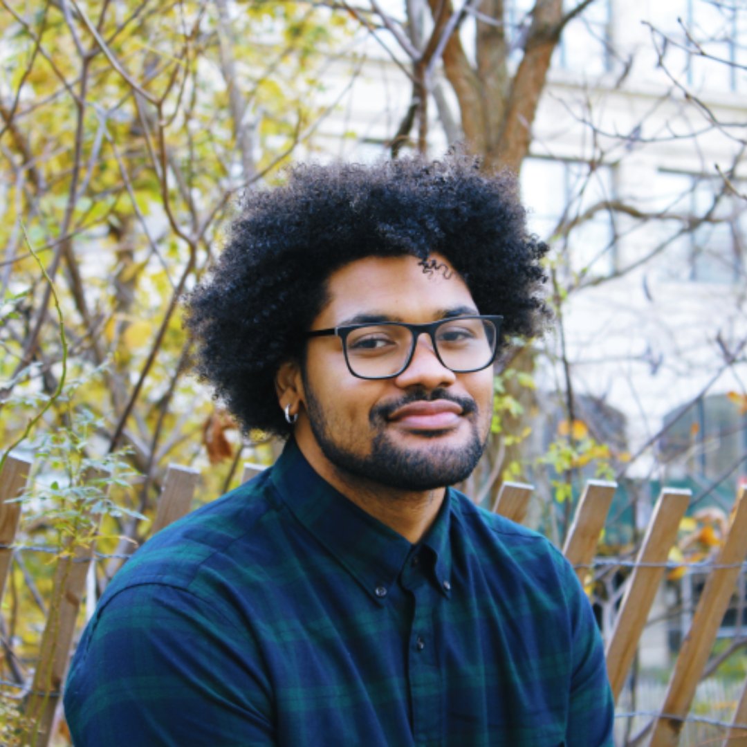 AIR (@airmedia) on Twitter photo Meet Dallas—a freelance producer using audio to transform the world! From production to mastering he brings stories to life w/ projects like Archival Revival + Power Poli. As <a href="/Rowhome_Audio/">Rowhome Productions</a> fellow he’s worked on Many Lumens + more! Open to work: airmedia.org/talent/dallas-… Meet Dallas—a freelance producer using audio to transform the world! From production to mastering he brings stories to life w/ projects like Archival Revival + Power Poli. As <a href="/Rowhome_Audio/">Rowhome Productions</a> fellow he’s worked on Many Lumens + more! Open to work: airmedia.org/talent/dallas-…