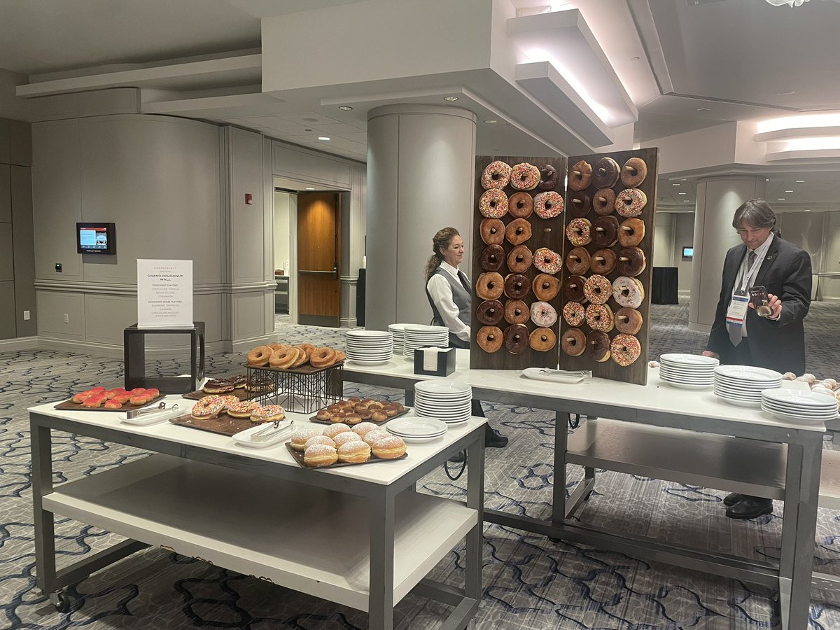 RAS-ACS (@rasacs) on Twitter photo Is this not super adoughable? #ACSLAS25 Is this not super adoughable? #ACSLAS25