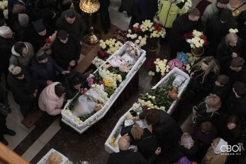 The youngest couple killed by the Russians💔 

Alina Kutsenko and Danylo Nikitsky. They were both 15 years old. They were dating and loved each other. Today, they are being buried together.

Danya and Alina were killed by Russia on April 4th in Kryvyi Rih.