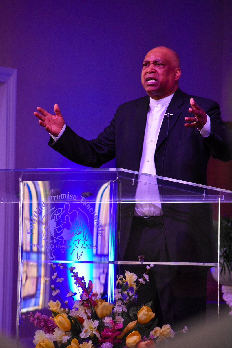 FPTabernacle's tweet photo. Don’t confuse a thought or feeling  with a fact—God’s joy is bigger than both. Dr. @reginaldstepney   reminds us that our mindset matters. When your thoughts align with God’s truth, joy is the result! 🙌

🎥 Watch the full message now:
🔗Link in bio

#Joy #FPT #Sermon #Purpose https://t.co/wXyuomFeDq