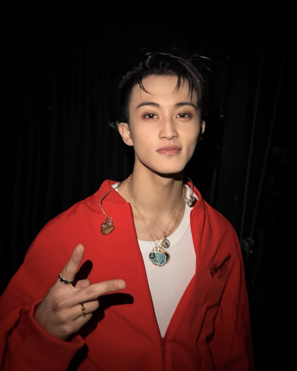MARK LEE.