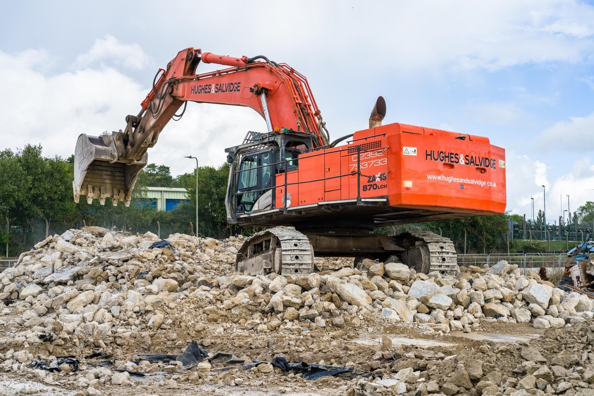 Hughes_Salvidge's tweet image. As a full service #Demolition contractor, we provide a #CompleteSolution for your project. Our client facing approach ensures first class communication, client satisfaction, and successful and safe project completion #HSDemo #Decommissioning