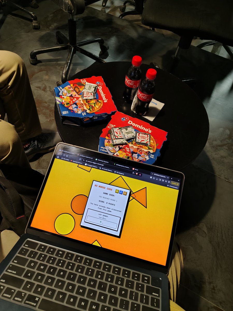 Gauravwagh7975's tweet image. Touch the Grass 🌱 – ADI Tour
Web3 IRL. Real builders, real bytes.
– Dum-dum icebreaker 
– Arweave hacker houses 
– #DecentralizedStorage workshops
– Code, convos &amp;amp; food 
– Mod: @solanki_haard @arweaveindia