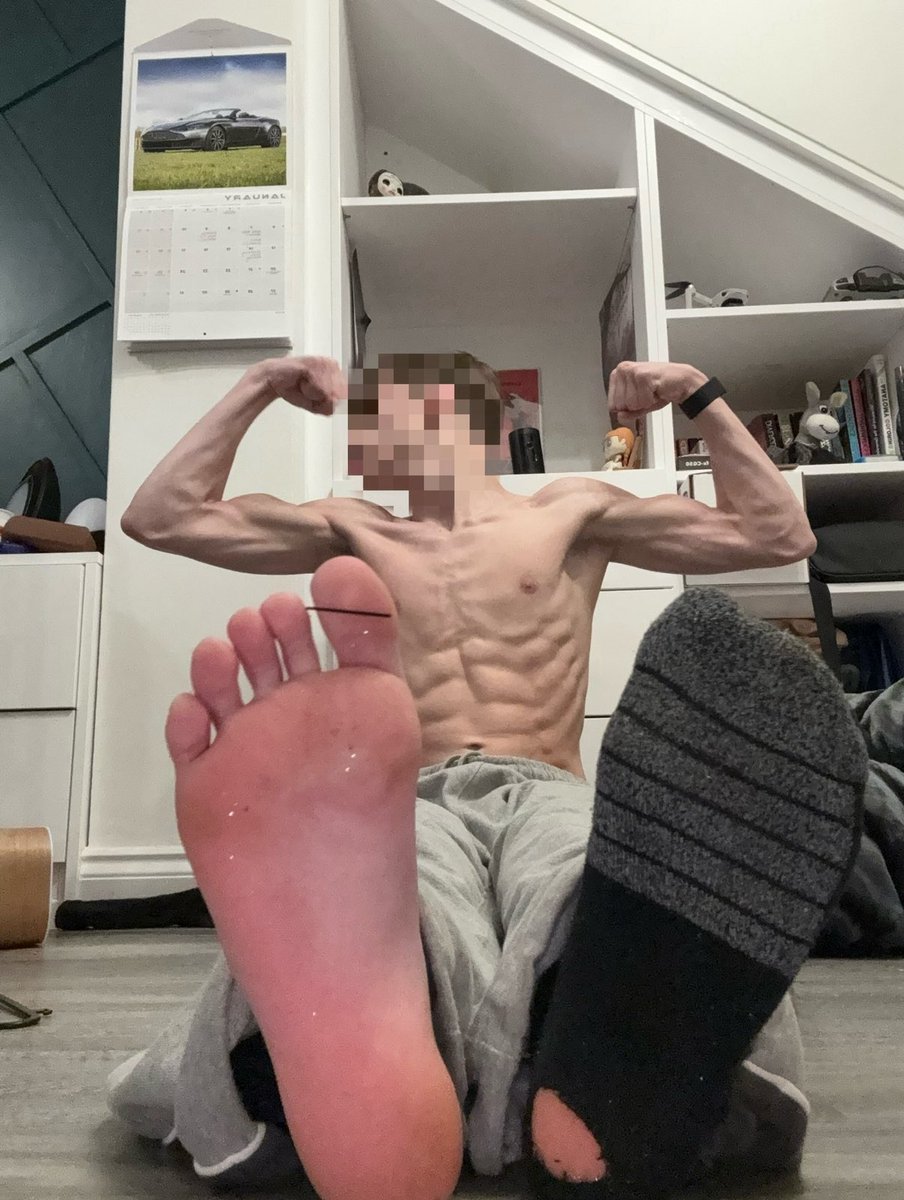 AlphaSam69's tweet photo. RT GAME‼️‼️

1/1/1 
2 comments per account 
30 mins 

for one of my anonymous piggies, let’s drain this beta boy 😈 https://t.co/1JfDH9iqmR