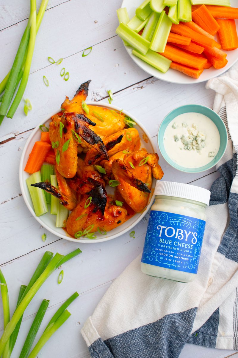 TobysFoods's tweet photo. Our Honey Buffalo Chicken Wings are sticky, spicy, and irresistible dunked in our chunky Blue Cheese! 🔥 Whip these up when you want to impress your tastebuds. 😋https://t.co/DgQTdAgcqQ https://t.co/rJdQ4iT1VW