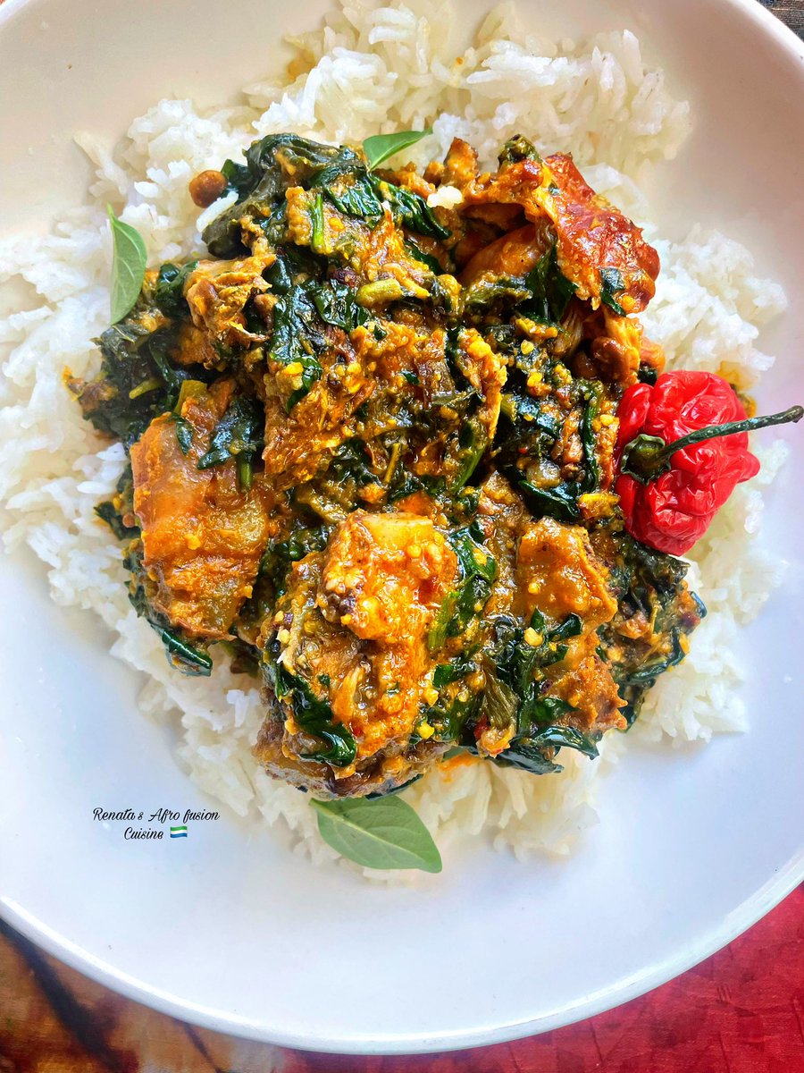 renatacuisine's tweet photo. This Combination Go Bone Bad
Greens wit Spinach Red Palm Oil Plasas
Wit Beef en Bone plus Smoked Chicken
Over Steamed Ress
#salonechef #salonex #callaloo #greens #westafrican 🇸🇱 https://t.co/7J4NbY7Cuj