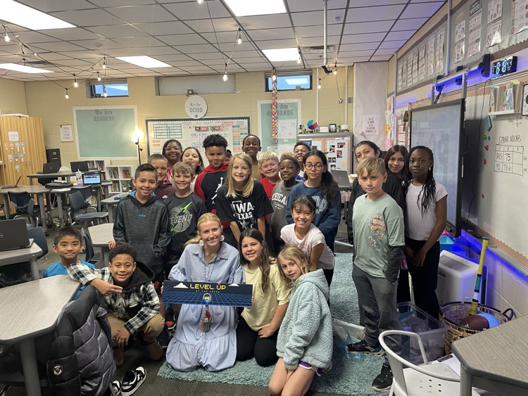 BearCreekElem's tweet photo. Congratulations to our staff leveling up! 
Ms. Sewell is truly dedicated to planning for success. She is a strong advocate for protecting instructional time and ensuring her students receive the resources they need to thrive. https://t.co/RgBXvGdqUq