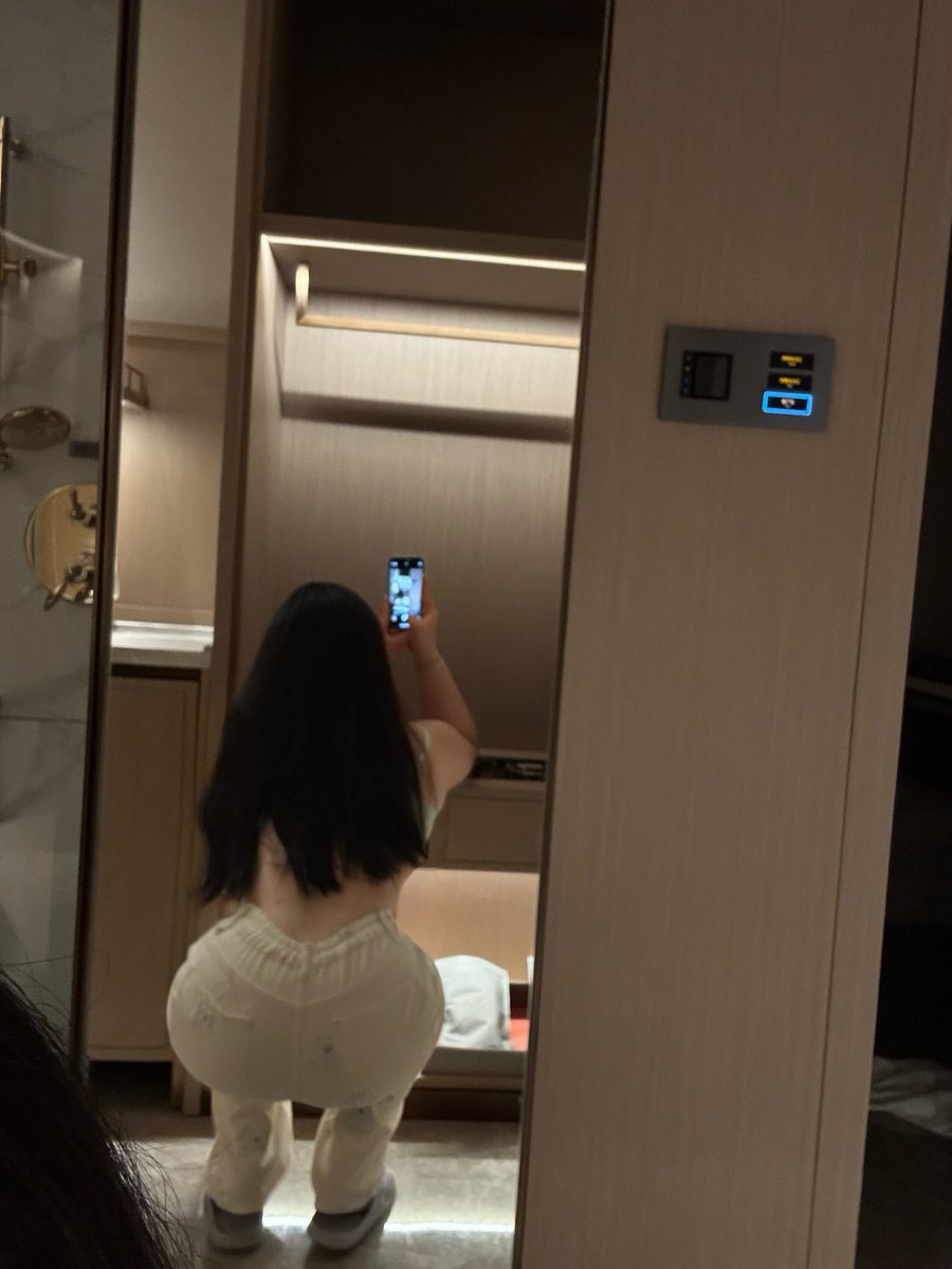 需要一个体型差合拍