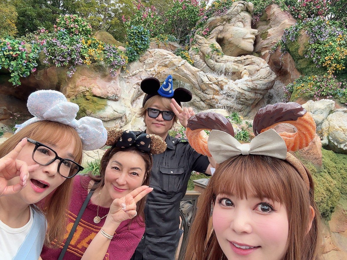 ファンタジースプリングス ハワイのマキさん、桂子さん、あやりぃ