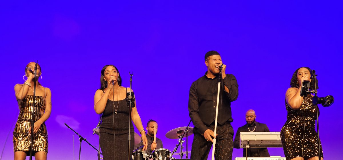 DanceA2Z's tweet photo. Sold Out Concert Performance - Baltimore, MD https://t.co/nwGKjbmJ01