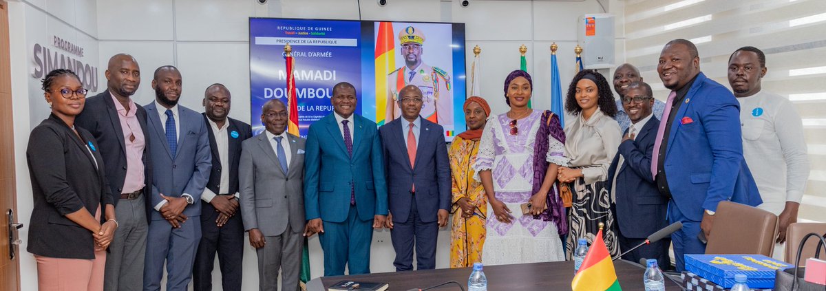 Rencontre stratégique avec M. Ismaël Nabé, Ministre du Plan et de la Coopération Internationale. Le Directeur Régional poursuit sa visite en discutant de solutions concrètes pour renforcer l’impact des programmes en faveur des enfants, dans une Guinée résiliante et prospère.