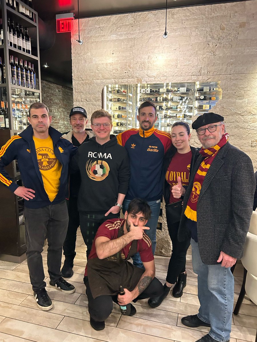 Some of yesterdays watch party crew for Roma V Juve. 💛❤️