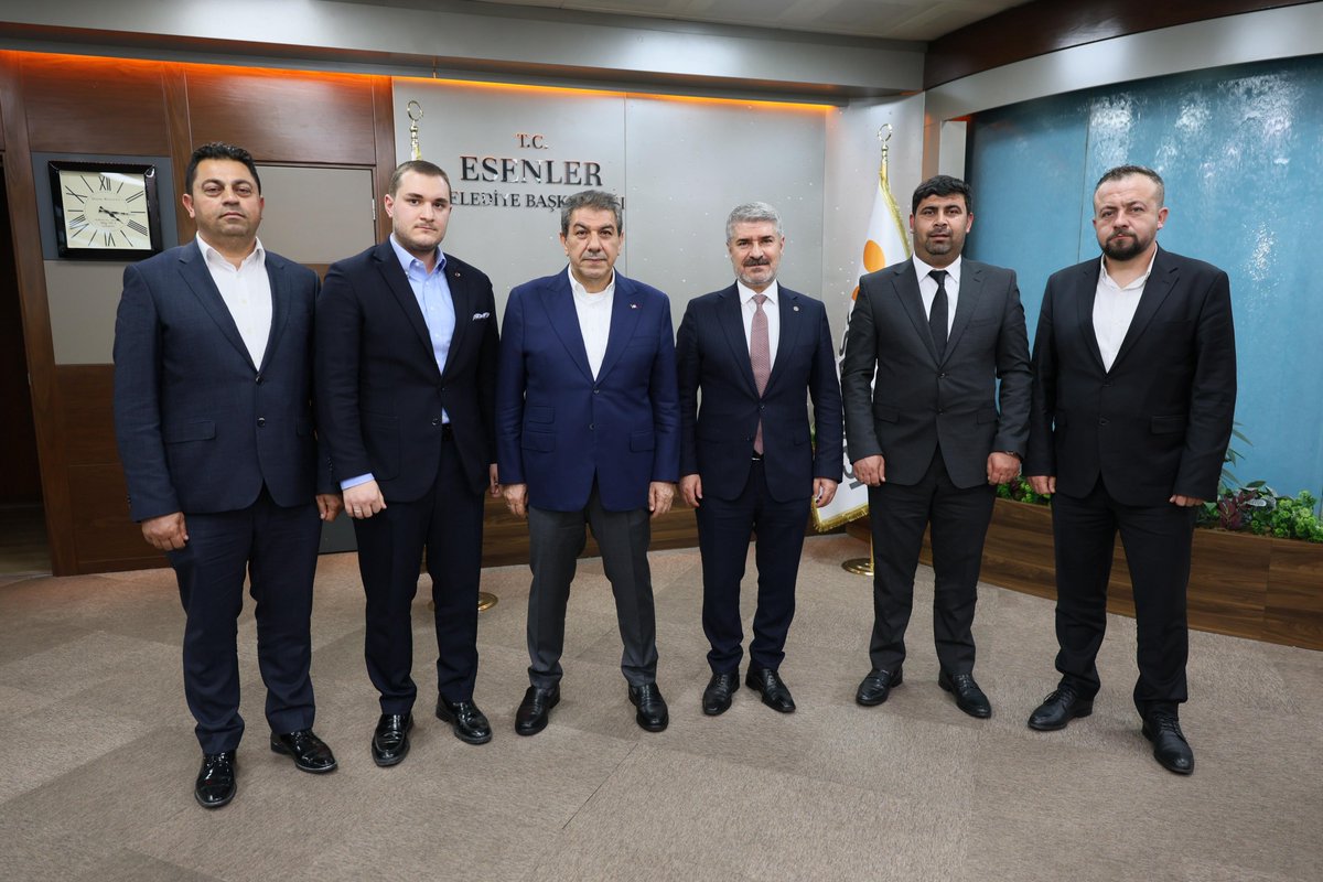 Mehmet Tevfik Göksu (@mt_goksu) on Twitter photo Güzel Adıyaman’ımızın güzel ilçesi Besni’nin değerli Belediye Başkanı Reşit Alkan’ı Esenler’imizde misafir ettik. Nazik ziyaretinden dolayı Başkanımıza ve ekibine teşekkür ediyor, Besni için sürdürdüğü çalışmalarda başarılarının devamını diliyorum. <a href="/AlkanResit02/">Reşit Alkan</a> Güzel Adıyaman’ımızın güzel ilçesi Besni’nin değerli Belediye Başkanı Reşit Alkan’ı Esenler’imizde misafir ettik. Nazik ziyaretinden dolayı Başkanımıza ve ekibine teşekkür ediyor, Besni için sürdürdüğü çalışmalarda başarılarının devamını diliyorum. <a href="/AlkanResit02/">Reşit Alkan</a>