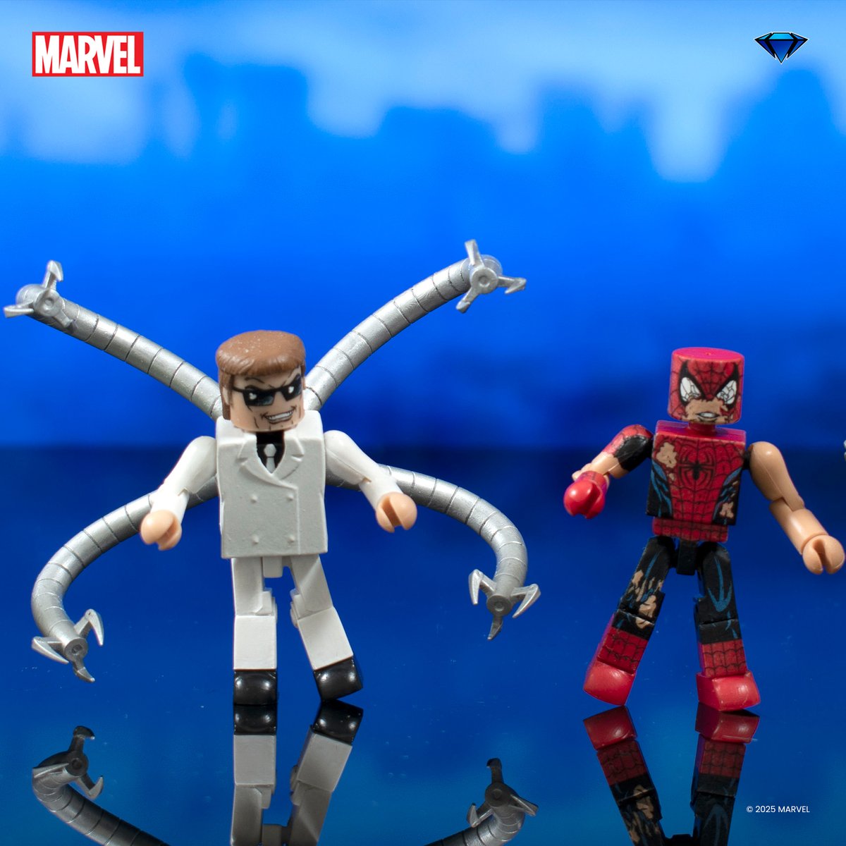 CollectDST's tweet image. 🕸️ Villains unite! The Sinister Six are back in this Marvel Minimates box set featuring Vulture, Electro, Doc Ock, Spidey, and Solo's debut! Don’t miss this pre-order, secure your set now at bit.ly/SinisterSixMM.

#Marvel #MarvelComics #DiamondSelectToys #CollectDST…