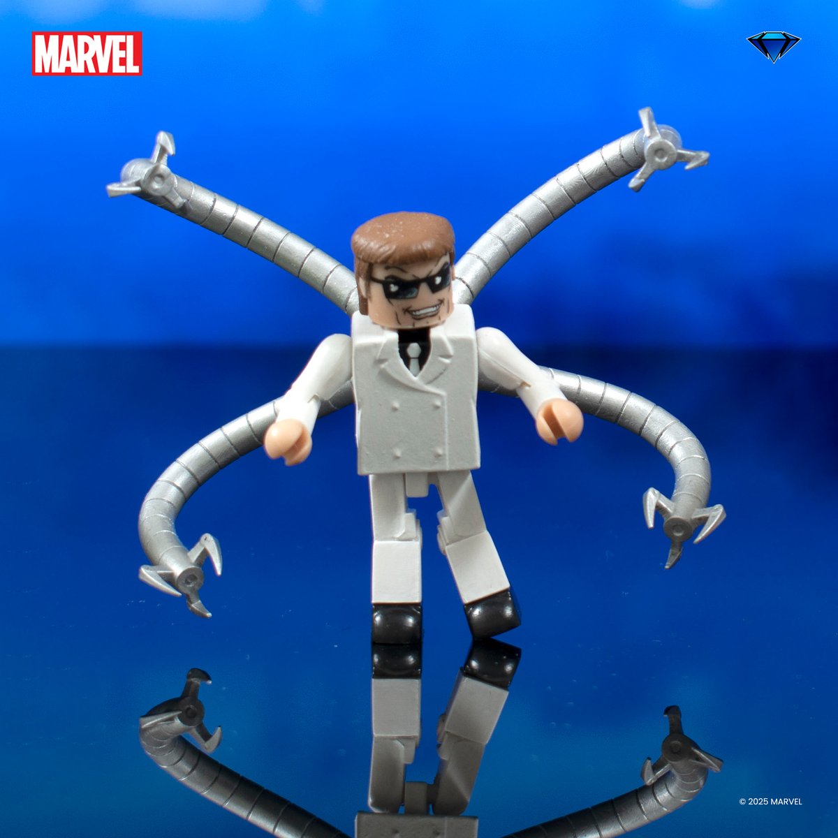 CollectDST's tweet image. 🕸️ Villains unite! The Sinister Six are back in this Marvel Minimates box set featuring Vulture, Electro, Doc Ock, Spidey, and Solo's debut! Don’t miss this pre-order, secure your set now at bit.ly/SinisterSixMM.

#Marvel #MarvelComics #DiamondSelectToys #CollectDST…