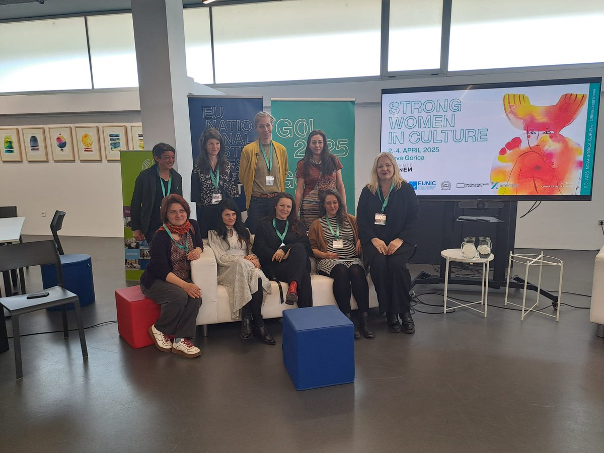 PLinSlovenia's tweet image. The vibrant artistic evening IMAGINARIUM, part of @2025Go, was a unique blend of painting, poetry, and music that concluded the STRONG WOMEN IN CULTURE conference! Thank you, Joanna Zając-Slapničar, Marzena Ewa Krajewska and Joanna Blejwas for making it happen. #GoBorderless